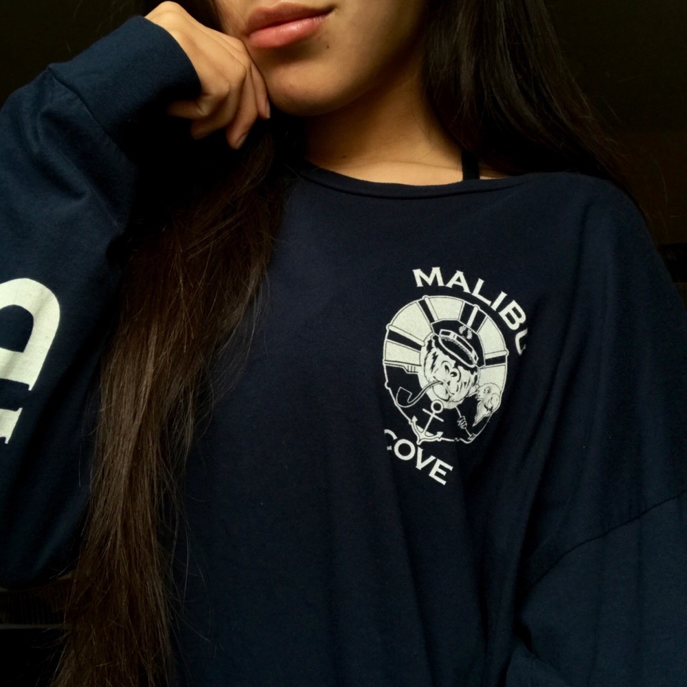Brandy Melville Malibu Cove Long Sleeve